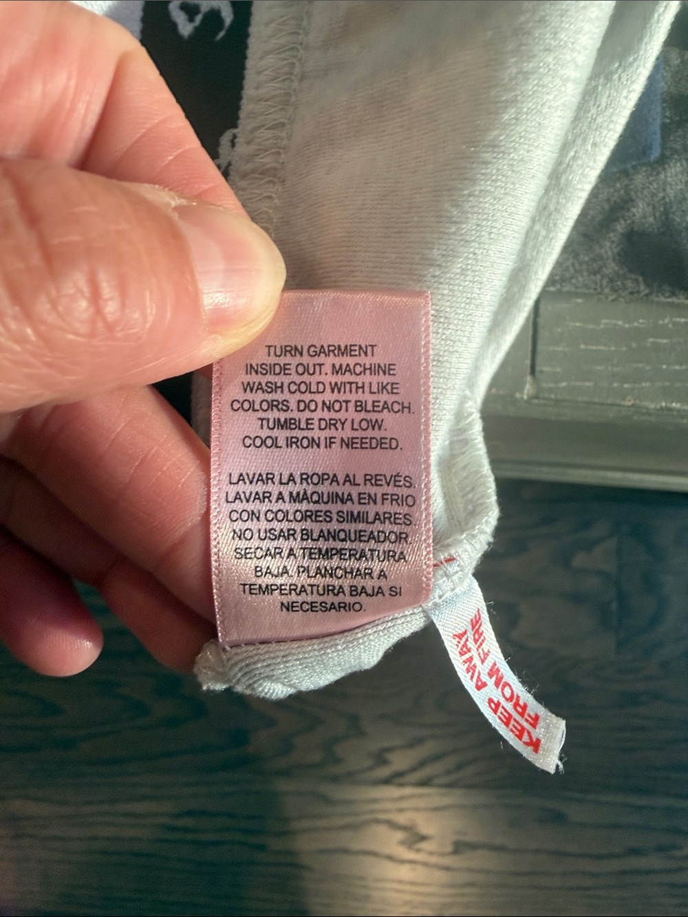 Juicy Couture Gray Logo Waistband Athletic Lounge Shorts - Picture 6 of 6